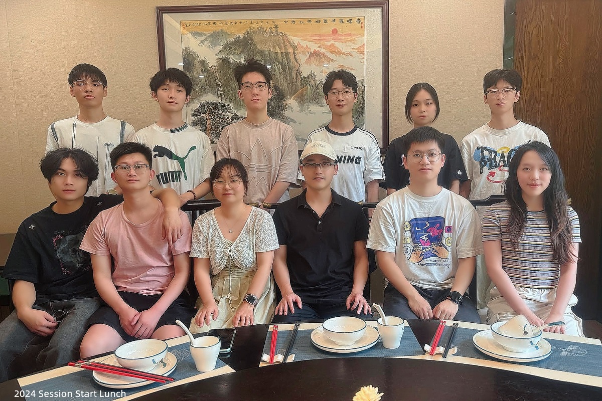 Xu Lab members at the 2024 session-start lunch.